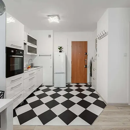 Lejlighed Ploudalmezeau House With Heated Pool Warszawa